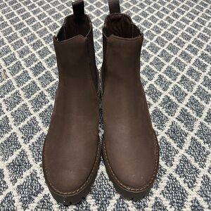 Women’s Boots 8M Thursday Boot Co.